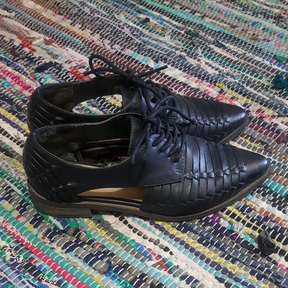 Forever 21 cut out Oxfords